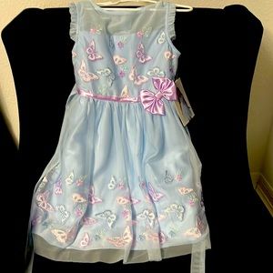 Girl dress